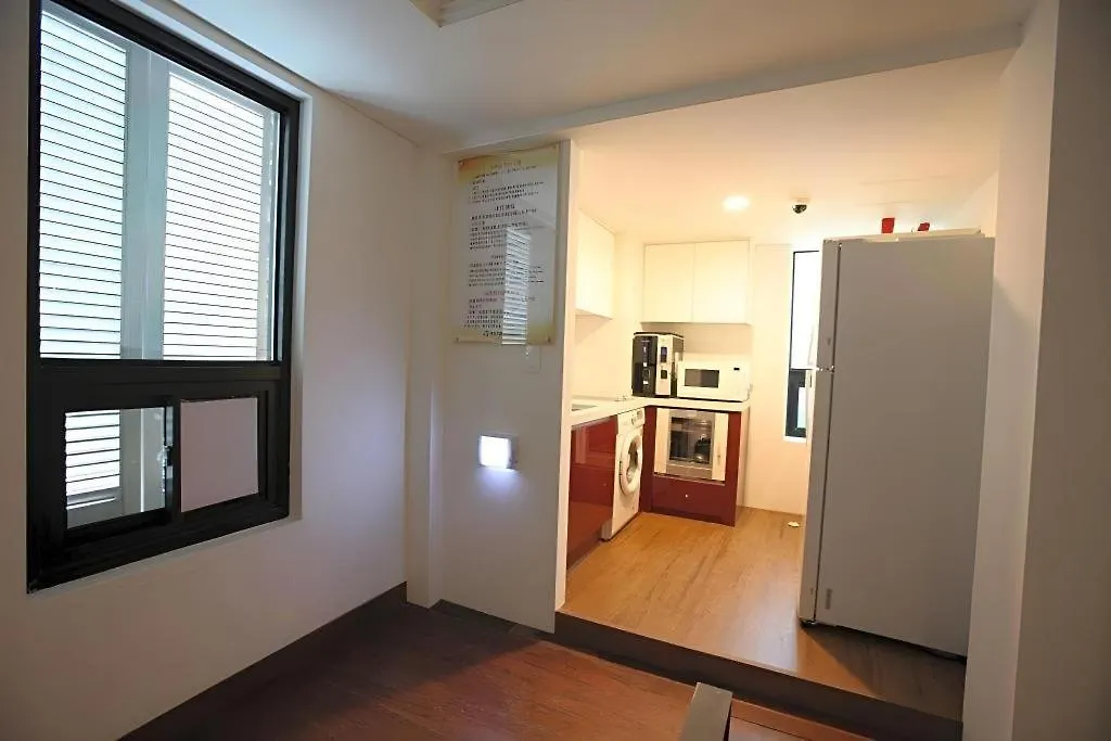 Hotel Myeongdong Mom House Seúl 2*,  Corea del Sur