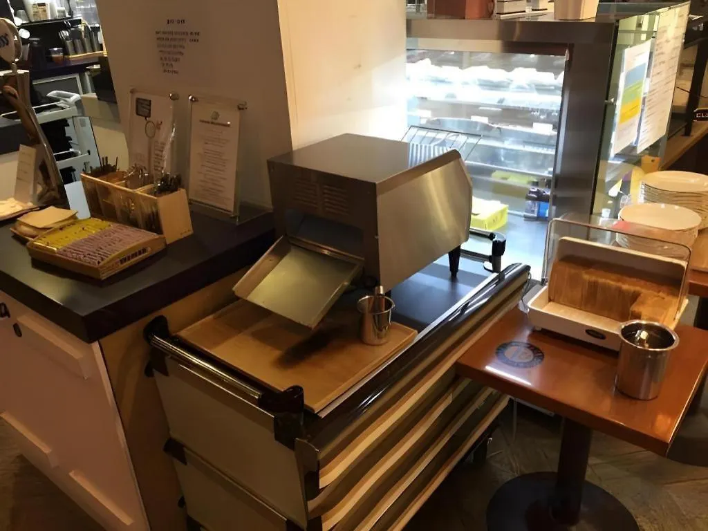 Myeongdong Mom House Hotel Seoul